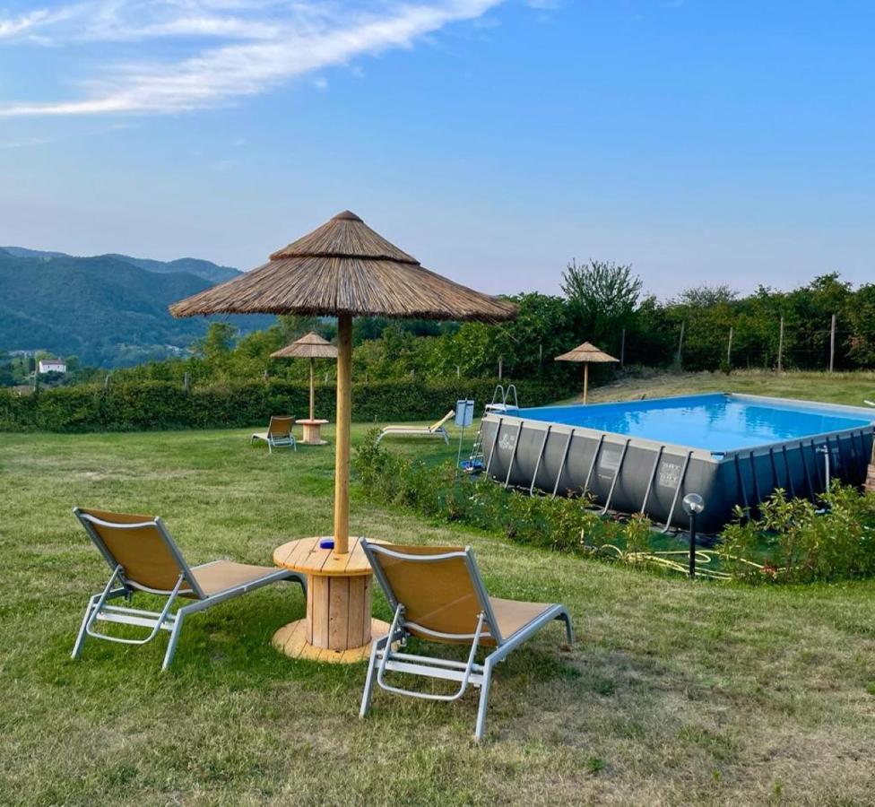 Yurte in Langa Hotel Bosia Bagian luar foto